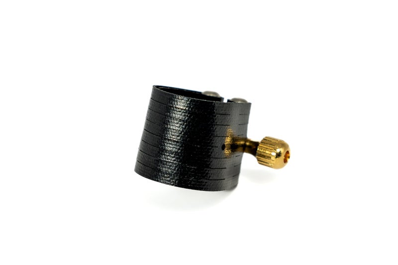 Rovner Ligature & Plastic Cap for Alto Standard Saxophone - Dark Ligature for Hard Rubber Mouthpiece (1RL) - Image 4